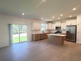 10897 Henslowe Avenue - Photo 4