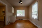 915 College Street - Photo 6