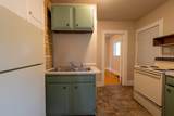 915 College Street - Photo 7