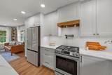 8124 Mount Curve Boulevard - Photo 14