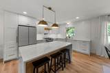 8124 Mount Curve Boulevard - Photo 15