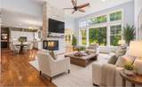 2715 Edgewater Bay - Photo 8