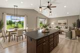 822 Deer Path - Photo 17