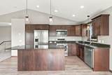 822 Deer Path - Photo 20