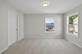 215 Walnut Street - Photo 18
