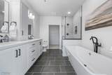 300 Main Avenue - Photo 20
