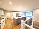 2068 Millersburg Boulevard - Photo 4