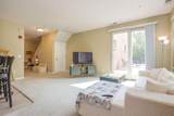 1070 Grandview Court - Photo 5