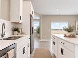 925 Greenlawn Avenue - Photo 11
