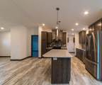 422 Court Avenue - Photo 14
