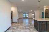 422 Court Avenue - Photo 21