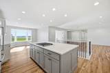 2068 Millersburg Boulevard - Photo 9