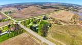 2068 Millersburg Boulevard - Photo 39