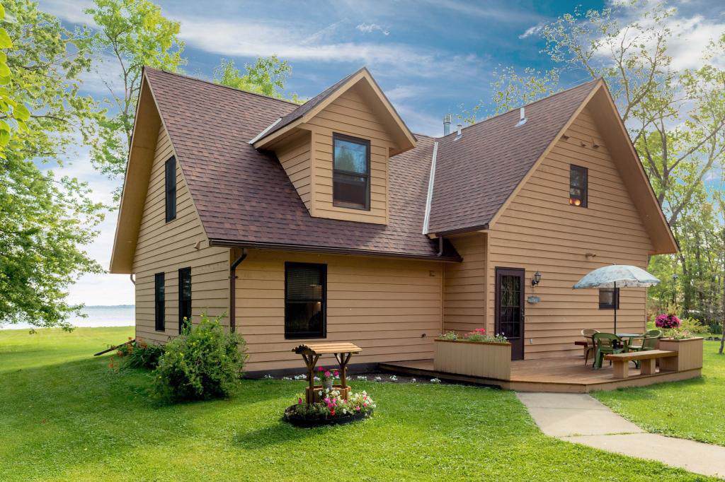 6084 Birchdale Road - Photo 1