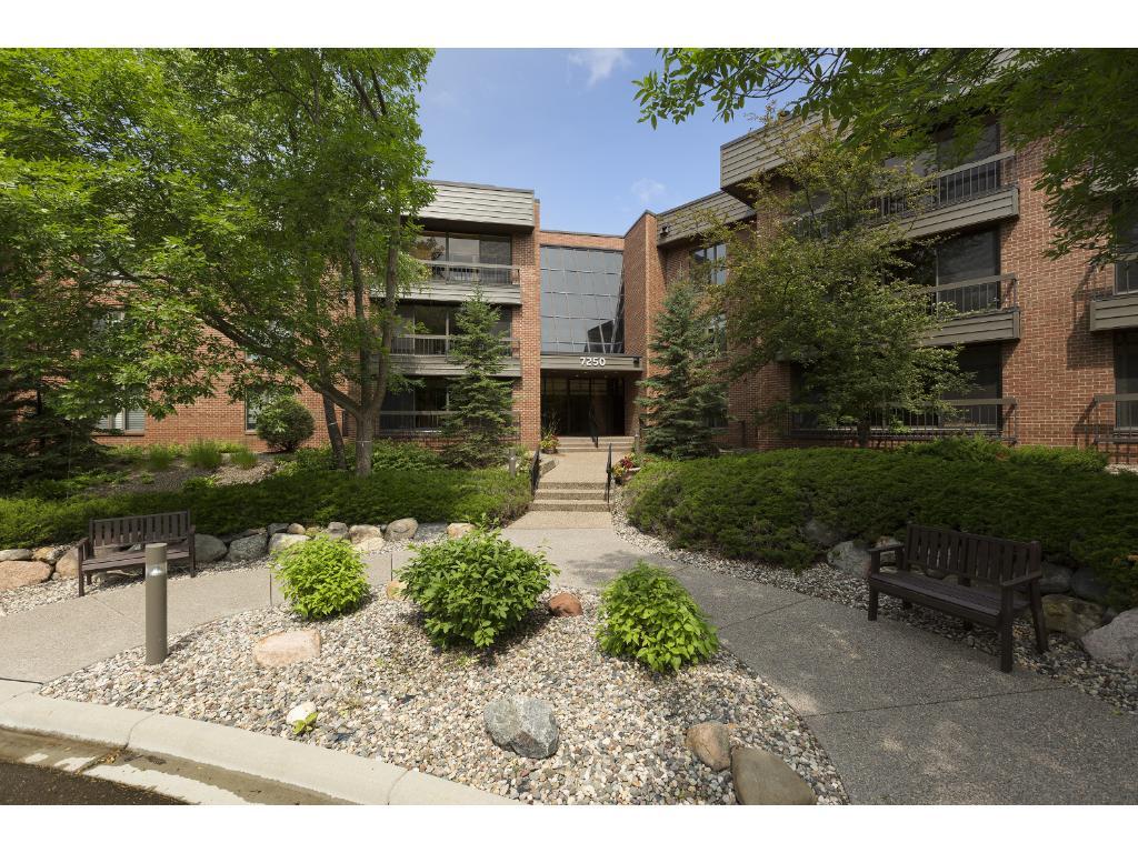 7250 Lewis Ridge Parkway - Photo 1