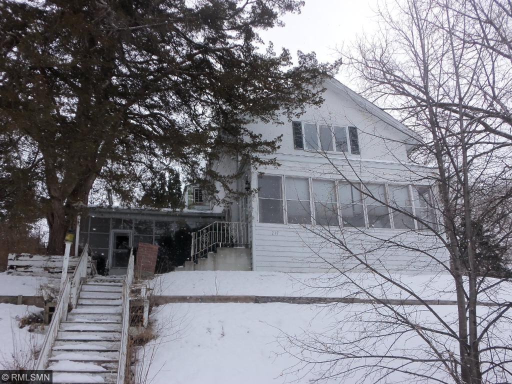 217 Mott Avenue - Photo 1