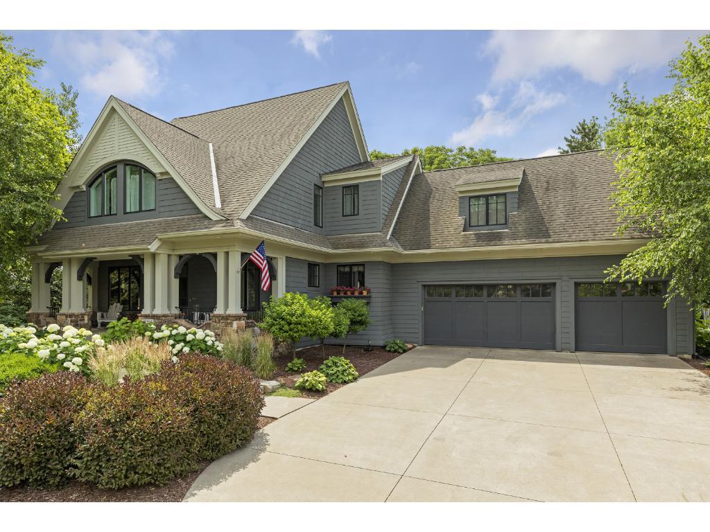 584 Woodland Drive - Photo 1