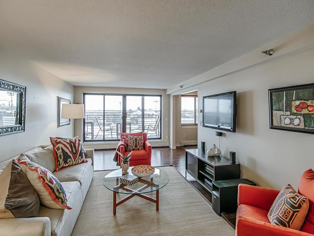 52 Groveland Terrace - Photo 1