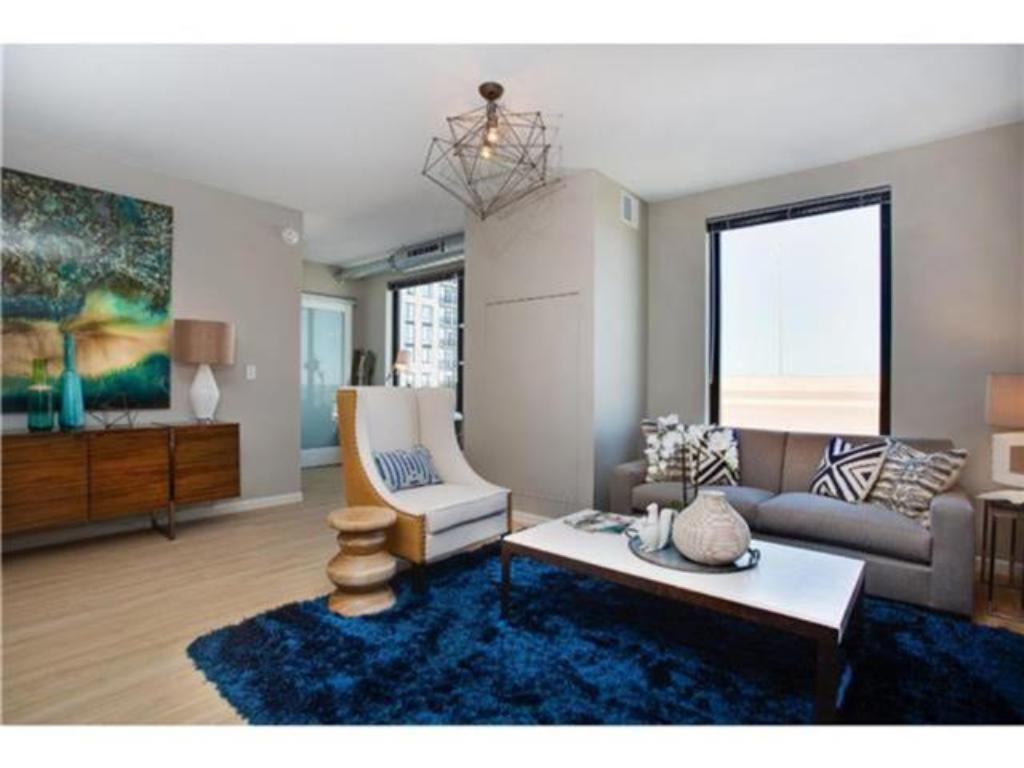400 Marquette Avenue - Photo 1