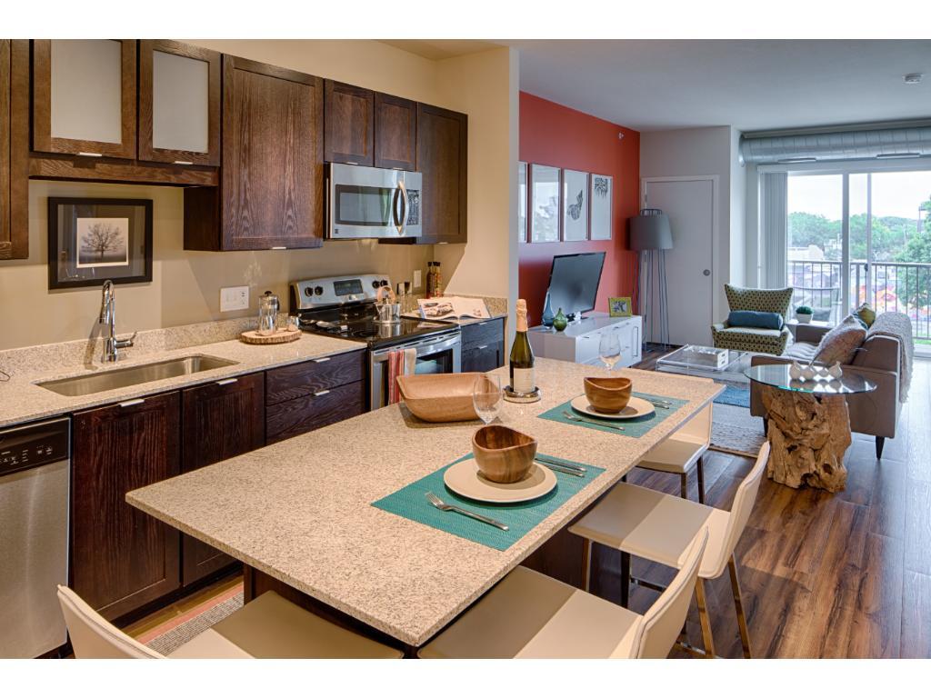 2841 Bryant Avenue - Photo 1