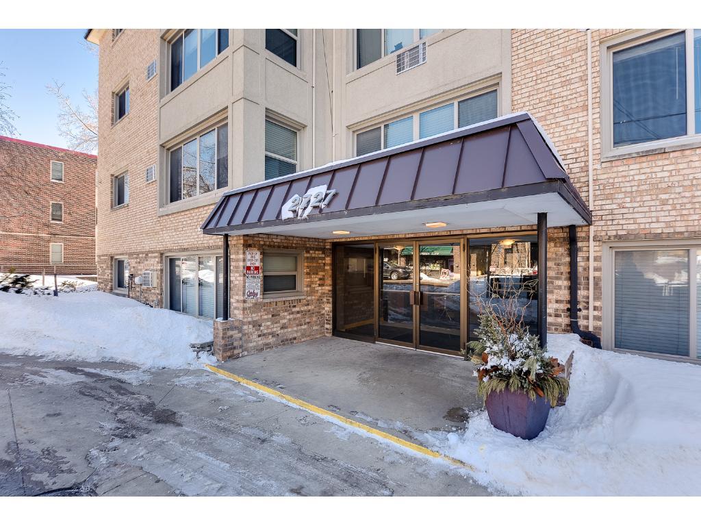 2727 43rd Street - Photo 1