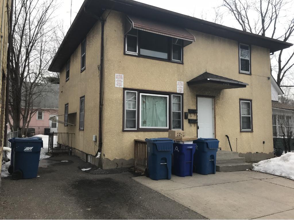 1194 Forest Street - Photo 1