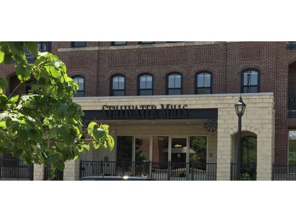 350 Main Street - Photo 1
