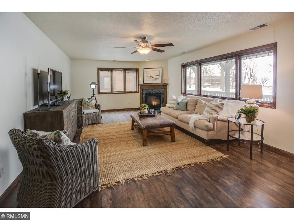8098 Hawthorn Trail - Photo 1