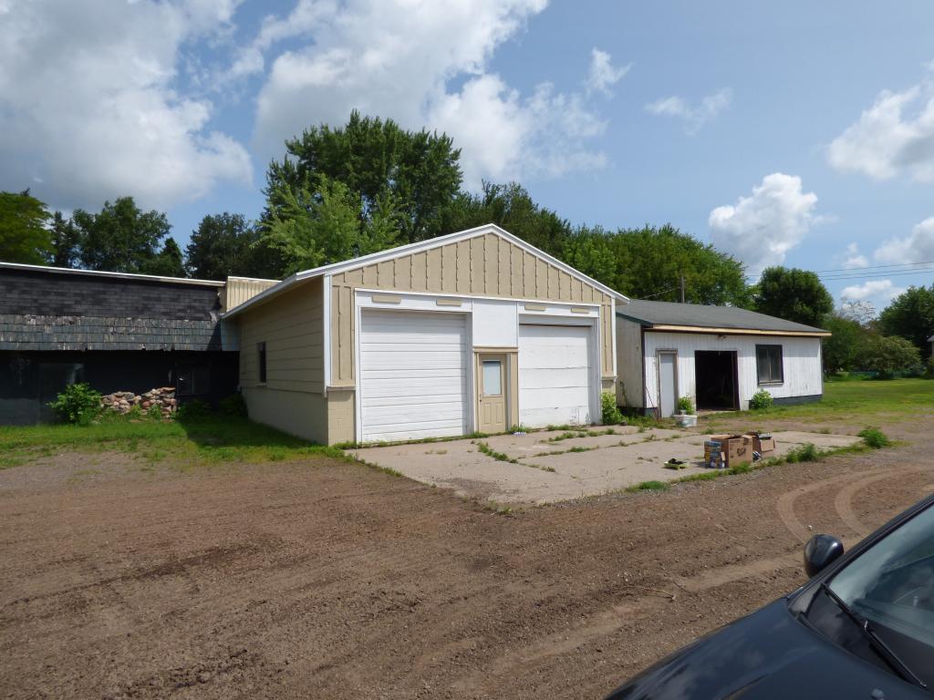 710 Highway 35 - Photo 1