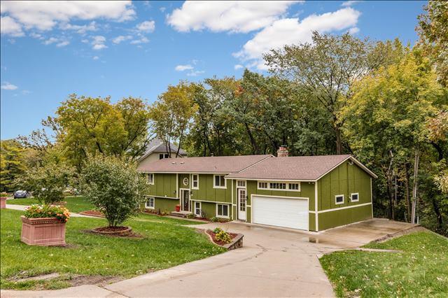 101 Eileen Circle - Photo 1
