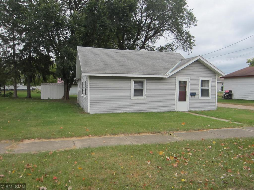 314 8th Street - Photo 1