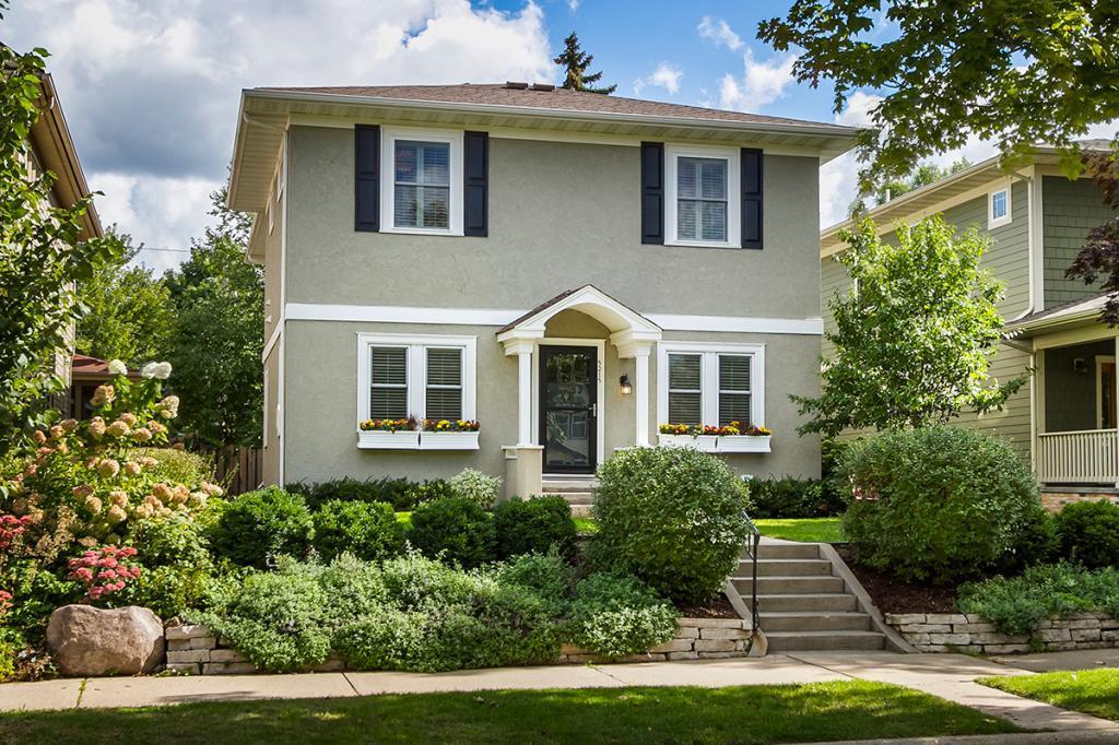 5215 Beard Avenue - Photo 1