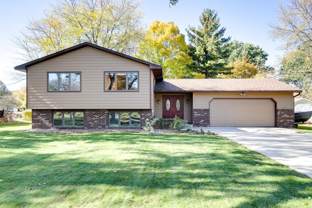 236 Debra Avenue - Photo 1