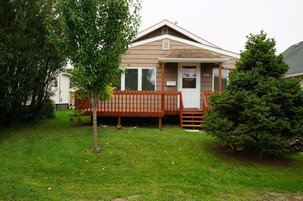 314 7th Street - Photo 1