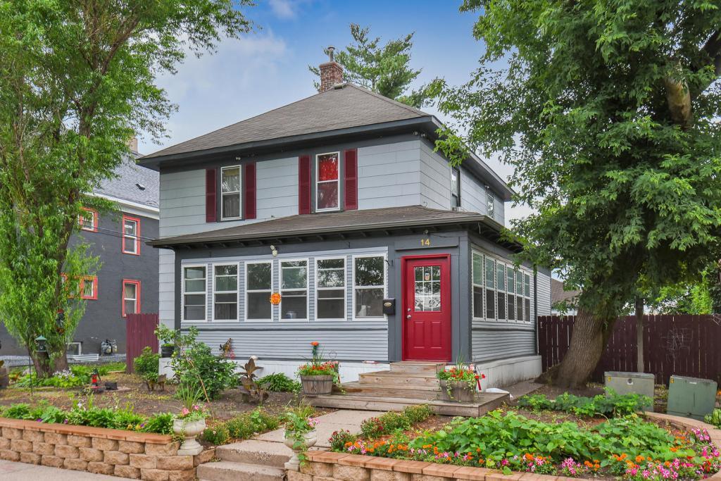 14 33rd Street - Photo 1