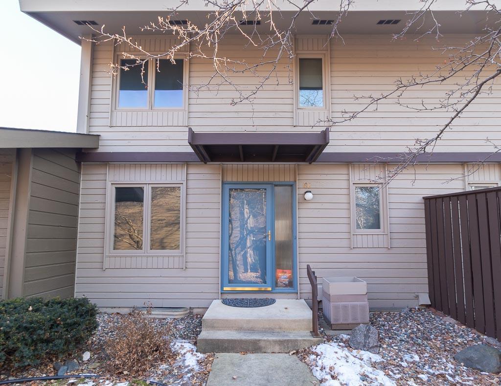 188 Birnamwood Drive - Photo 1