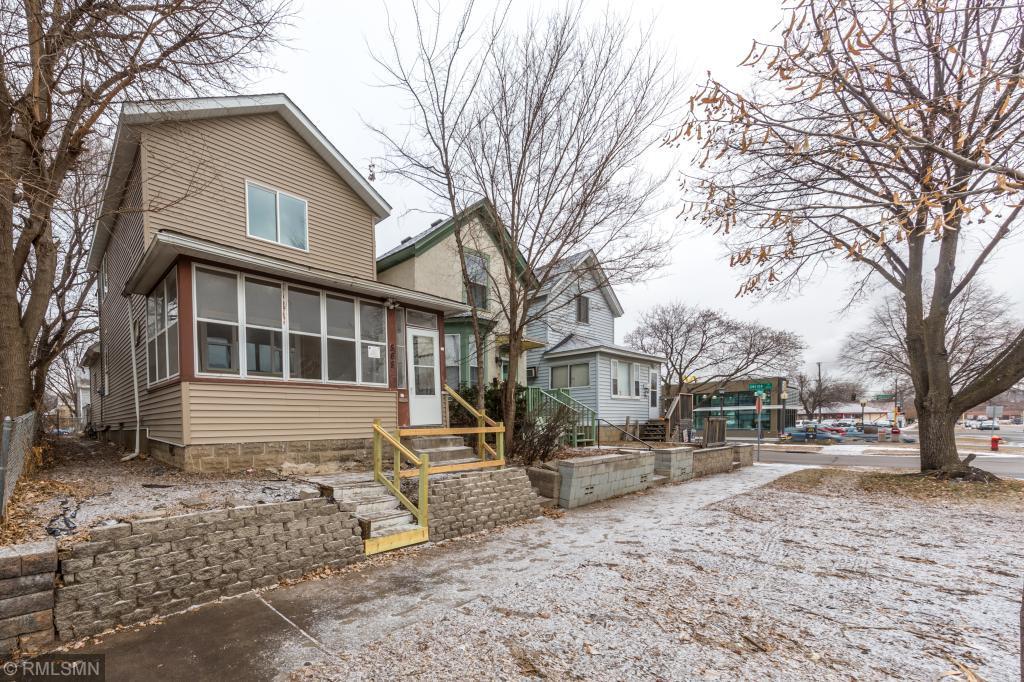 565 Jefferson Avenue - Photo 1