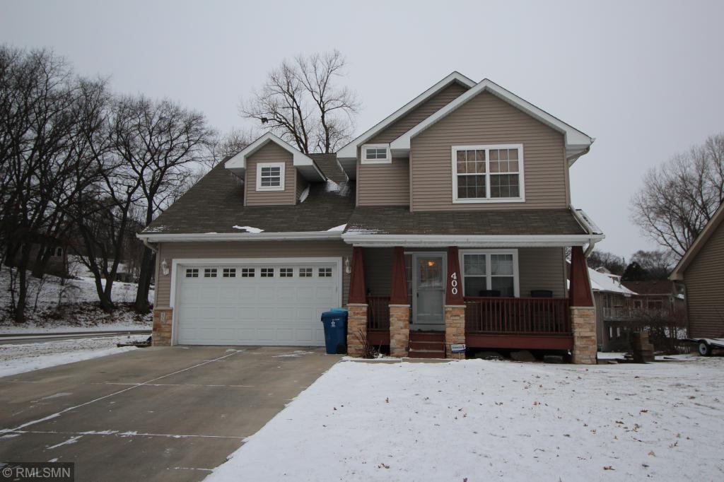 400 Outlook Avenue - Photo 1