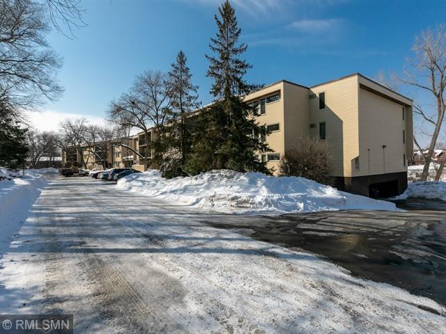 12600 Parkwood Drive - Photo 1