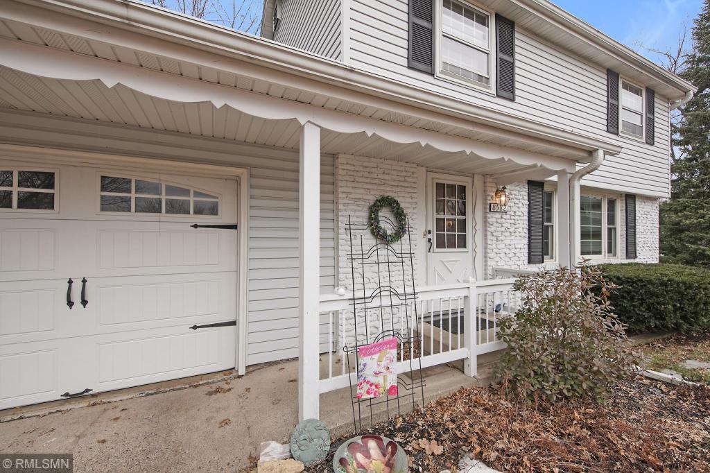 8582 Imperial Ave S - Photo 1