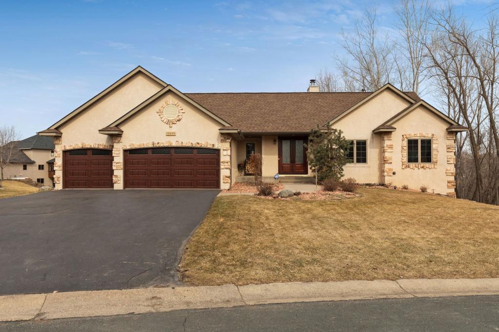 10899 Alberton Way - Photo 1