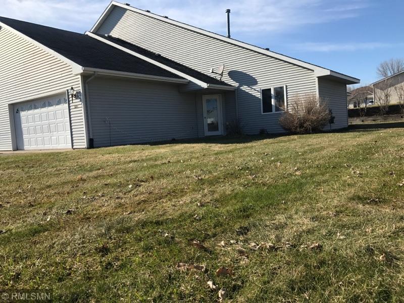 380 Meadowview Court - Photo 1