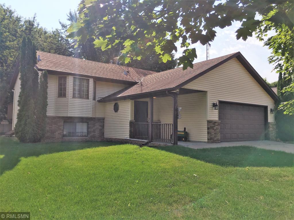 404 12th Avenue - Photo 1
