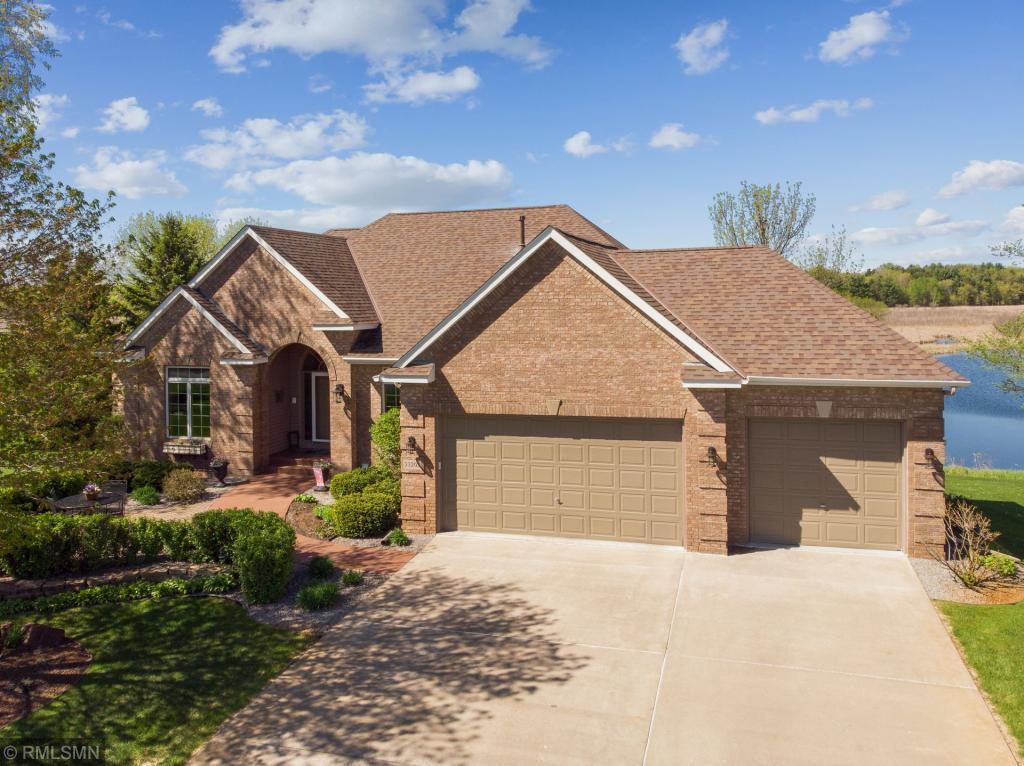 23205 Itasca Avenue - Photo 1