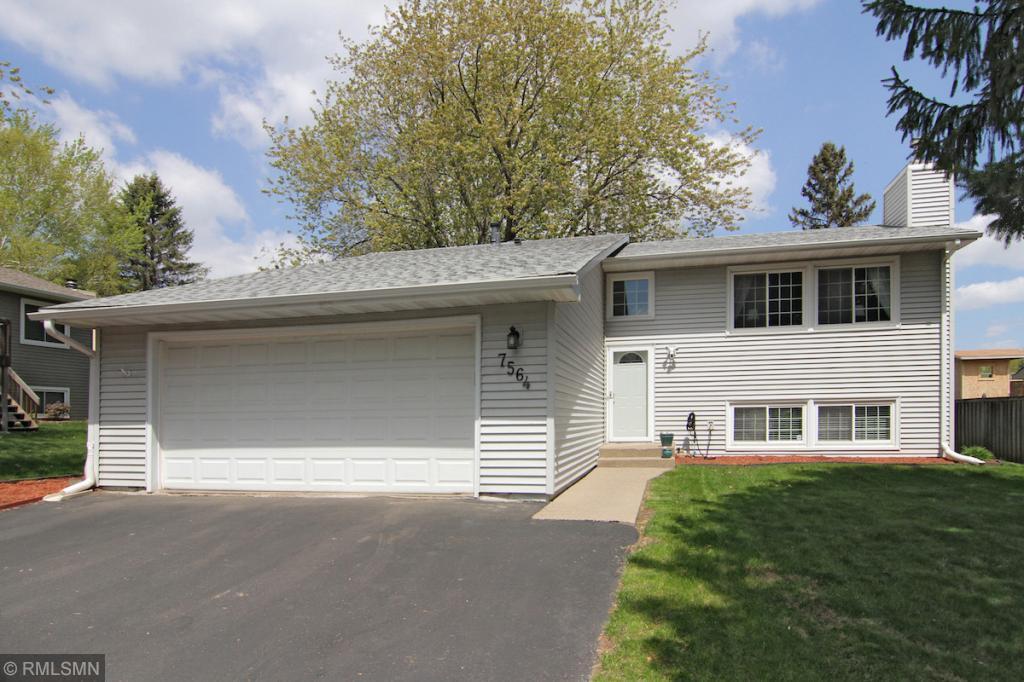 7564 Carillon Plaza - Photo 1