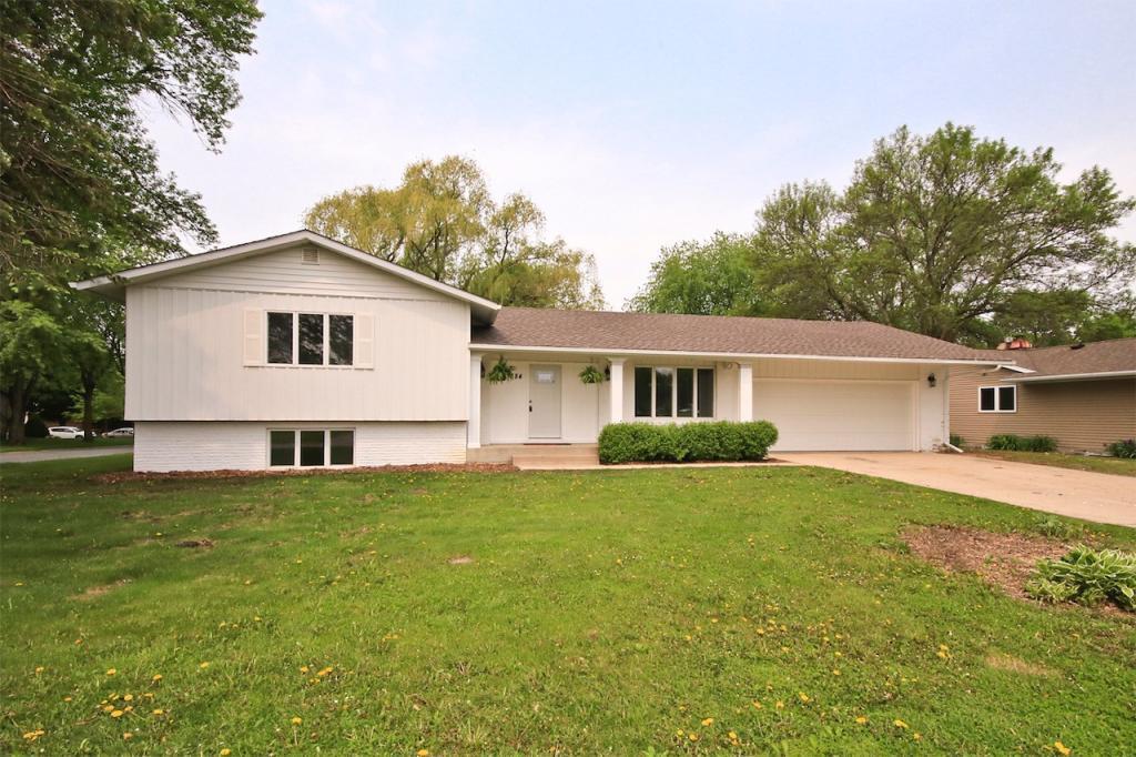 384 Larson Street - Photo 1