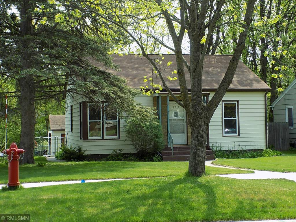622 10th Avenue - Photo 1