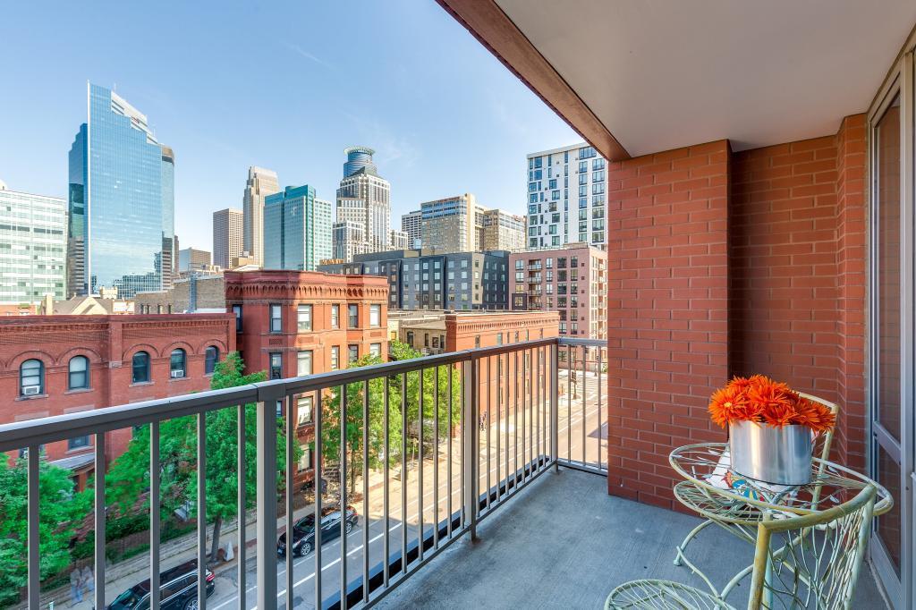 929 Portland Avenue - Photo 1