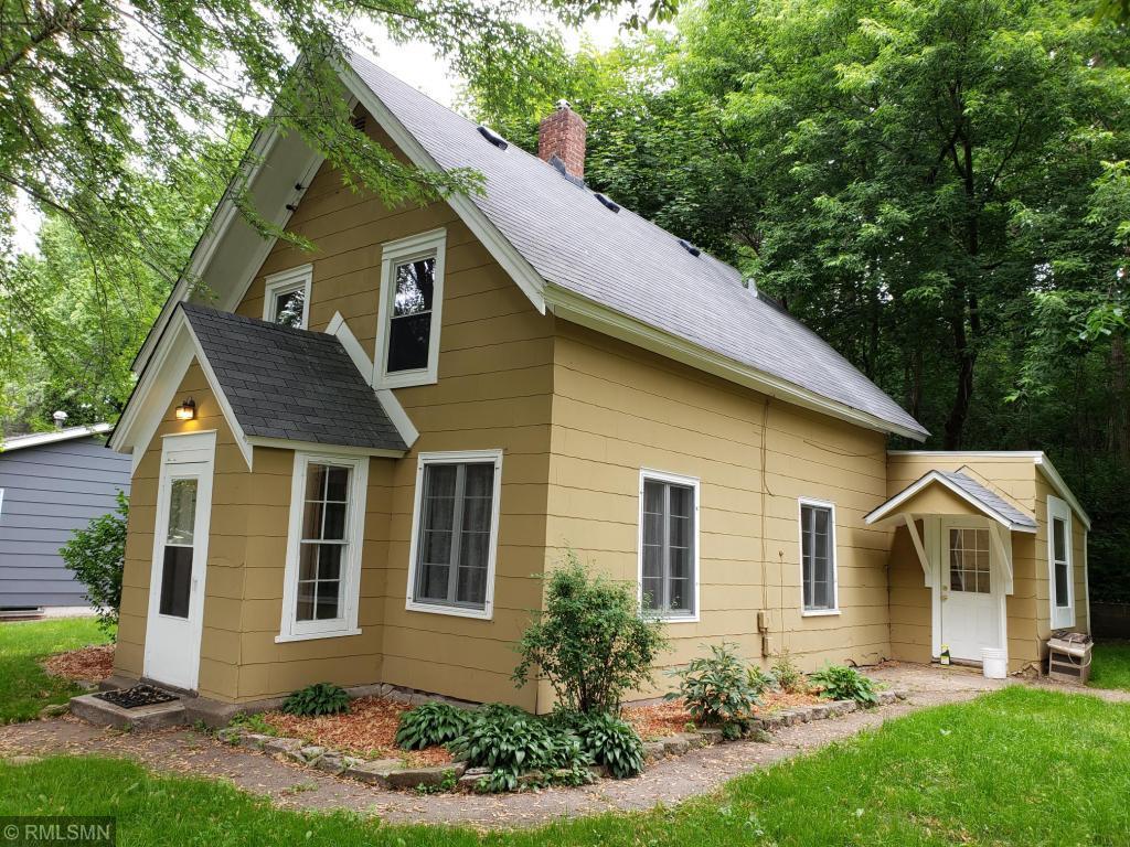722 10th Street - Photo 1