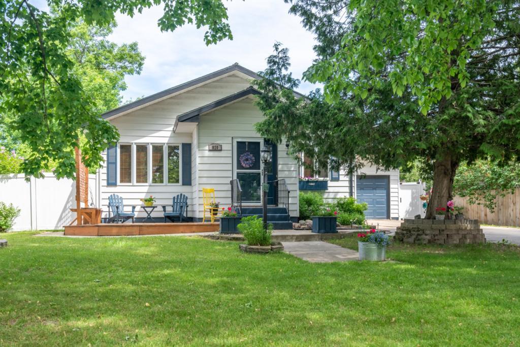 820 2nd Avenue - Photo 1